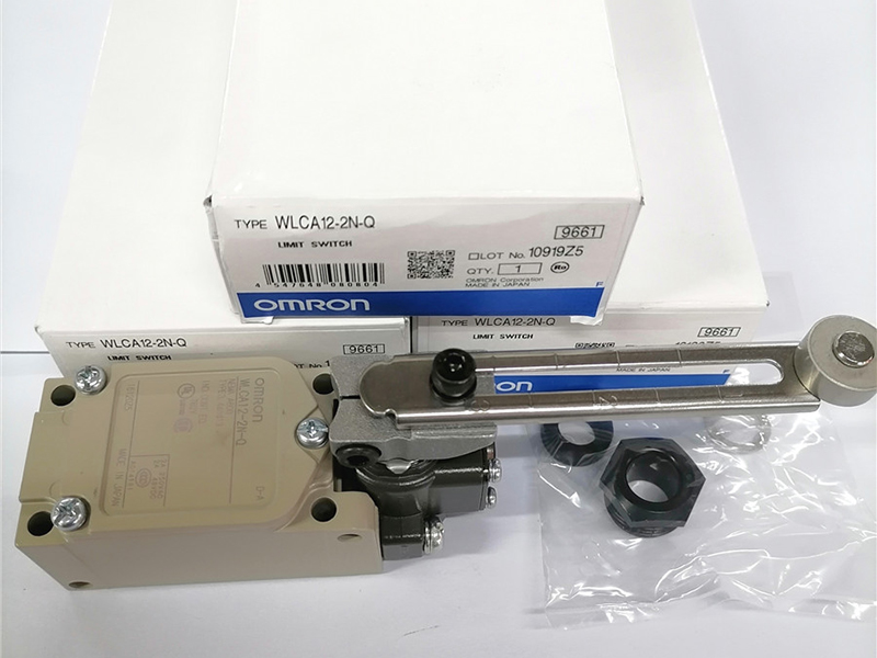 WLCA12-2N-Q OMRON travel switch sensor